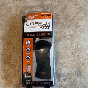 Copper Fit Knee Sleeve - Black and Orange Packaging